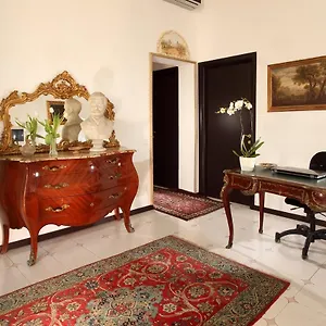 2* Pensionat Roma Central Guest House